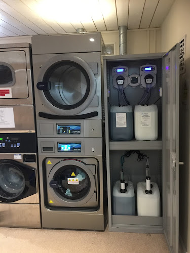 Reviews of Aventus Laundry Equipment in Nottingham - Laundry service