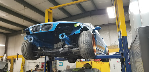 Auto Body Shop «Frameworks Autobody Repair», reviews and photos, 6067 Branch Hill-Guinea Pike, Milford, OH 45150, USA