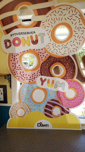 Donut Shop «Jupiter Donut Factory», reviews and photos, 141 Center St, Jupiter, FL 33458, USA