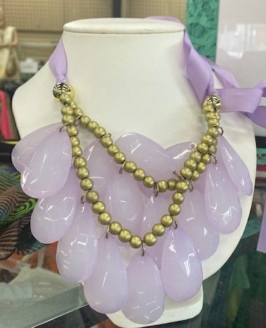 Thrift Store «Graceful Buys», reviews and photos, 418 E Northwest Hwy, Grapevine, TX 76051, USA