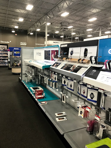 Electronics Store «Best Buy», reviews and photos, 2907 Centre Dr, Fairborn, OH 45324, USA