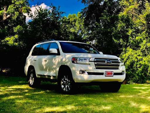 Toyota Dealer «Toyota of Dallas», reviews and photos, 2610 Forest Ln, Dallas, TX 75234, USA