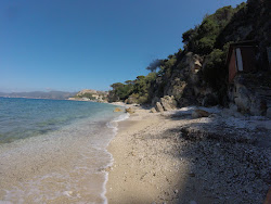 Photo de Spiaggia di Cala dei Frati - Portoferraio et le règlement