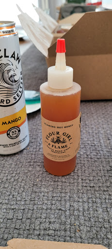 Caterer «Tall Guy and a Grill Catering», reviews and photos, 7227 W North Ave, Wauwatosa, WI 53213, USA