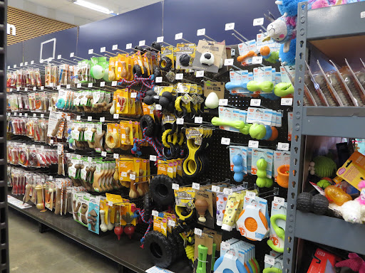 Pet Supply Store «Petco Animal Supplies», reviews and photos, 420 El Cerrito Plaza, El Cerrito, CA 94530, USA
