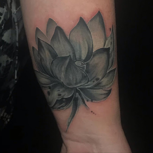 Explore baby tattoo ideas for mom, creative tattoo ideas in Pittsburgh, available at Human Canvas Tattoo & Piercing Pgh