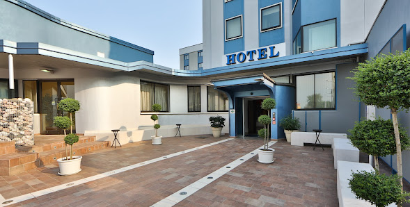Best Western Plus Soave Hotel Località, Via Ritonda, 81, 37047 San Bonifacio VR, Italia