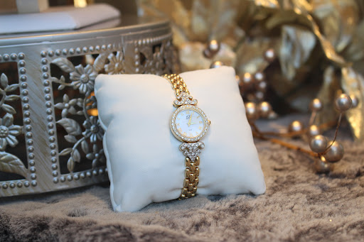 Jewelry Store «Deja & Co. Exquisite Jewels», reviews and photos, 14567 Big Basin Way, Saratoga, CA 95070, USA