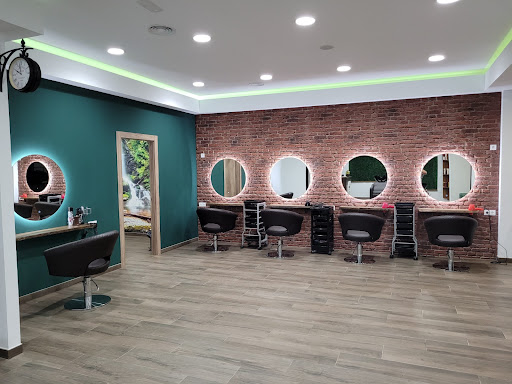 Peluquería Claudia en Azuqueca de Henares, Guadalajara