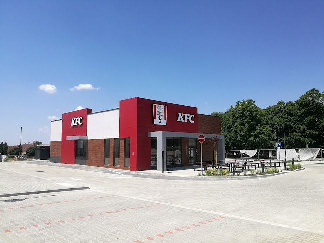 KFC Esztergom DT
