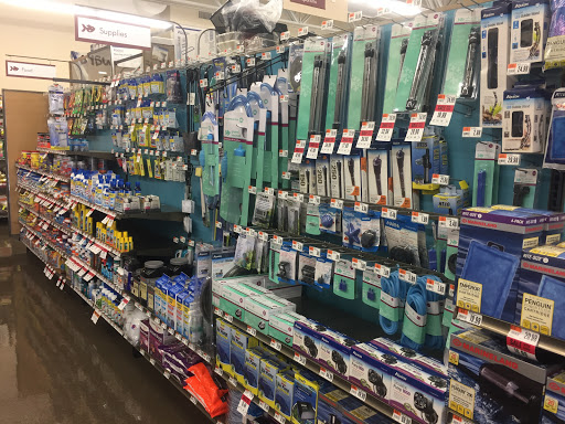 Pet Supply Store «Pet Supplies Plus», reviews and photos, 15060 Eureka Rd, Southgate, MI 48195, USA