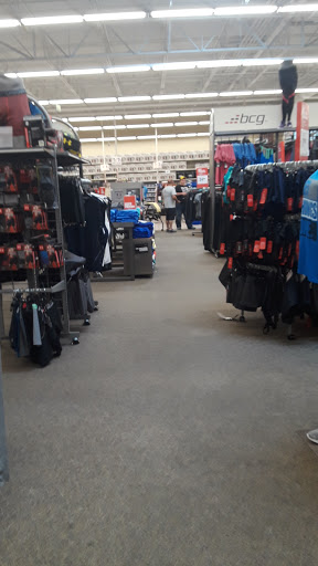 Sporting Goods Store «Academy Sports + Outdoors», reviews and photos, 8843 Veterans Memorial Blvd, Metairie, LA 70003, USA