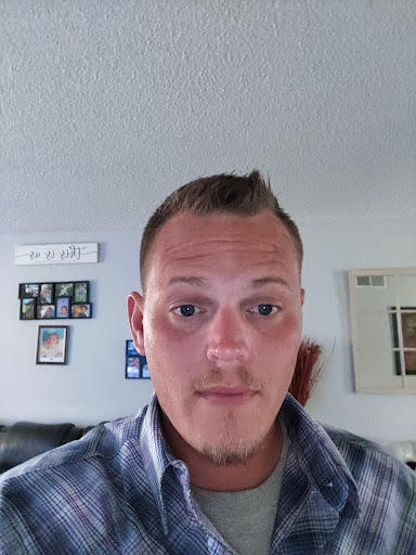 Hair Salon «Sport Clips Haircuts of Hendersonville», reviews and photos, 203 Anderson Ln N, Hendersonville, TN 37075, USA