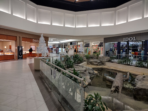 Shopping Mall «Mall St. Vincent», reviews and photos, 1133 St Vincent Ave #200, Shreveport, LA 71104, USA