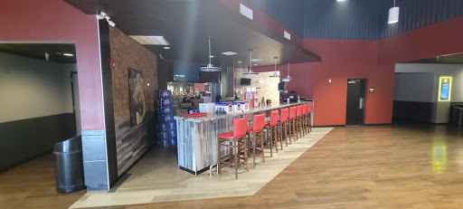 Movie Theater «Premiere Cinema 8 - Plant City», reviews and photos, 220 W Alexander St #31, Plant City, FL 33563, USA