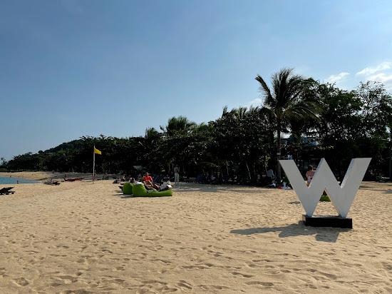 W Beach