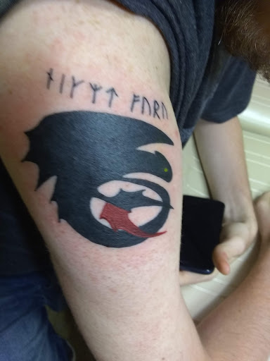 Tattoo Shop «Wolfskin Ink Tattoo», reviews and photos, 1752 W Bell Rd, Phoenix, AZ 85023, USA