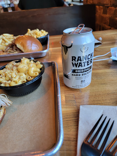 Barbecue Restaurant «Q-BBQ», reviews and photos, 124 N Marion St, Oak Park, IL 60301, USA