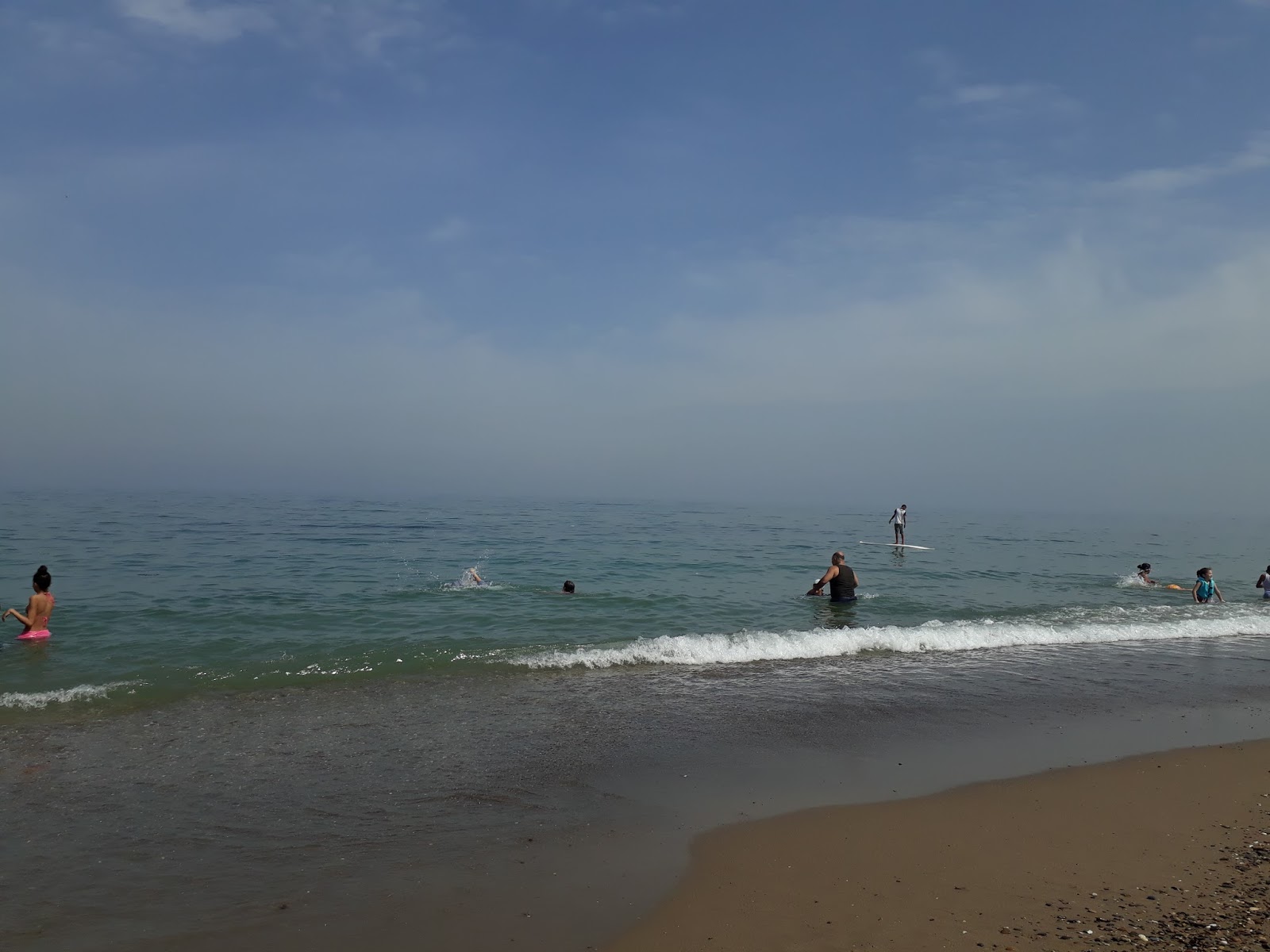 Foto av Plage Khelloufi med lång rak strand