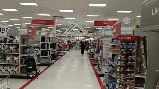 Department Store «Target», reviews and photos, 550 Arsenal St, Watertown, MA 02472, USA