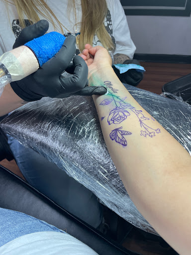 Tattoo Shop «Stuck On You Tattoos & Piercings», reviews and photos, 4102 Gus Thomasson Rd, Mesquite, TX 75150, USA