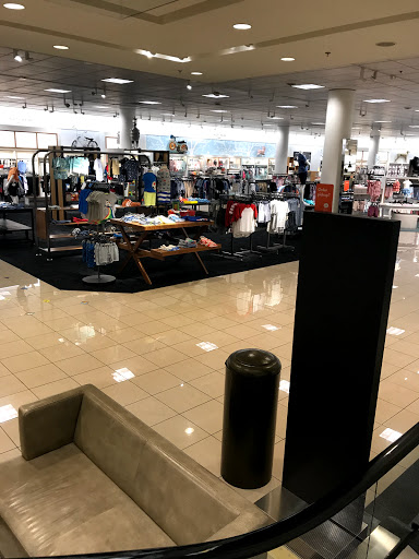 Department Store «Nordstrom The Mall at Green Hills», reviews and photos, 2130 Abbott Martin Rd, Nashville, TN 37215, USA
