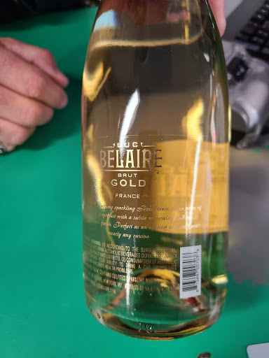 Liquor Store «Parkway Liquor Store», reviews and photos, 288 Parkway, Gatlinburg, TN 37738, USA