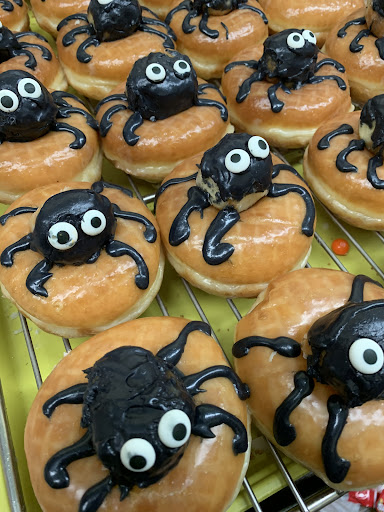 Donut Shop «Boston Cream Donut», reviews and photos, 18425 S Avalon Blvd, Carson, CA 90746, USA