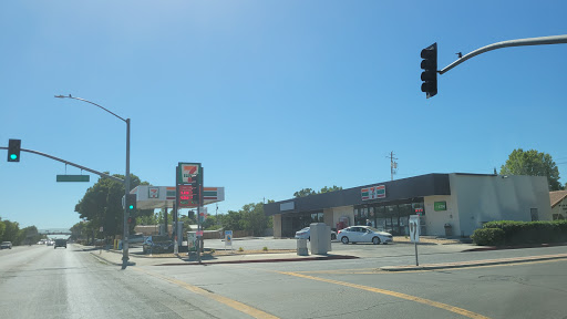 Convenience Store «7-Eleven», reviews and photos, 603A E Pacheco Blvd, Los Banos, CA 93635, USA