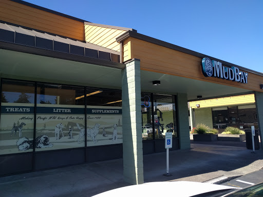 Pet Supply Store «Mud Bay», reviews and photos, 12186 SW Scholls Ferry Rd, Tigard, OR 97223, USA
