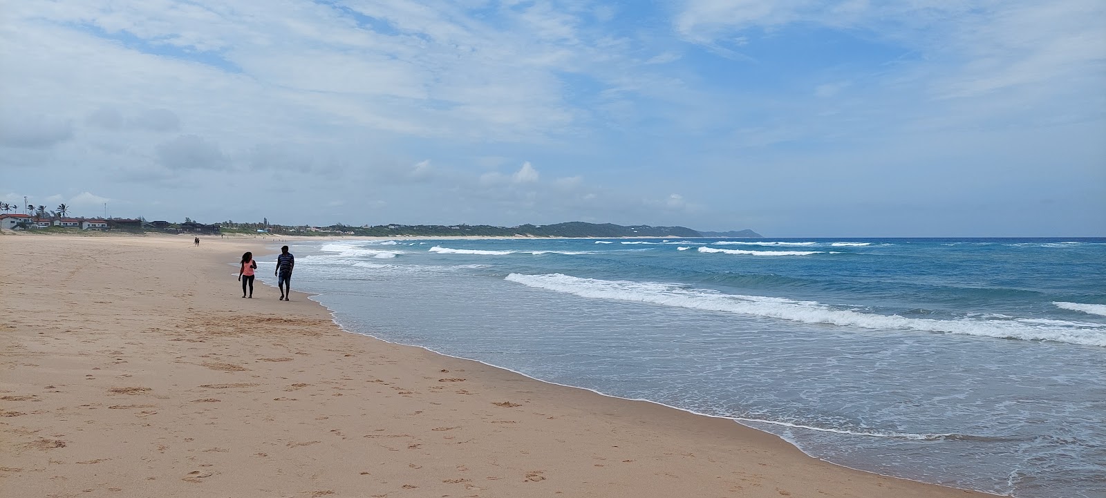 Zdjęcie Ponta do Ouro Beach z przestronna plaża