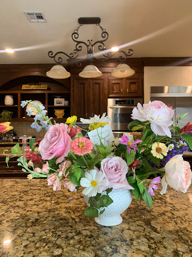 Flower Designer «Bramble and Bee», reviews and photos, 311 Commerce St, Tomball, TX 77375, USA