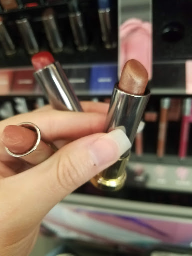 Cosmetics Store «SEPHORA», reviews and photos, 3000 184th St SW #302, Lynnwood, WA 98037, USA