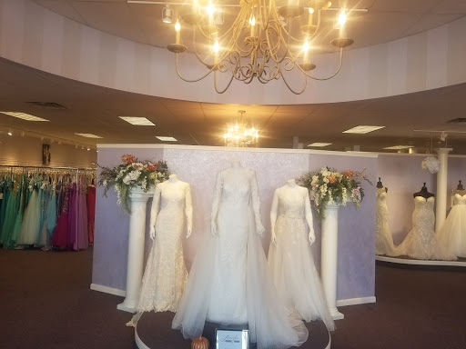 Bridal Shop «Lavender Bridal Salon», reviews and photos, 218 W 3rd St, Dover, OH 44622, USA