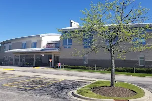 Vista Medical Center - Lindenhurst image