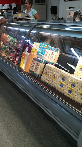 Supermarket «Latinos Supermarket», reviews and photos, 131 N Mt Carmel Rd, Valrico, FL 33594, USA