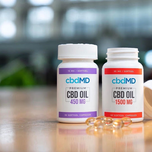 Tobacco Shop «LA Vapors Elite Smoke Shop», reviews and photos, 321 S Polk St #2e, Pineville, NC 28134, USA