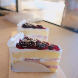 Eat Cake สระบุรี