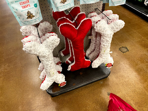 Pet Supply Store «PetSmart», reviews and photos, 17180 Mercantile Blvd, Noblesville, IN 46060, USA