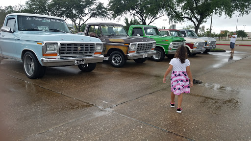 Movie Theater «AMC Gulf Pointe 30», reviews and photos, 11801 S Sam Houston Pkwy E, Houston, TX 77089, USA