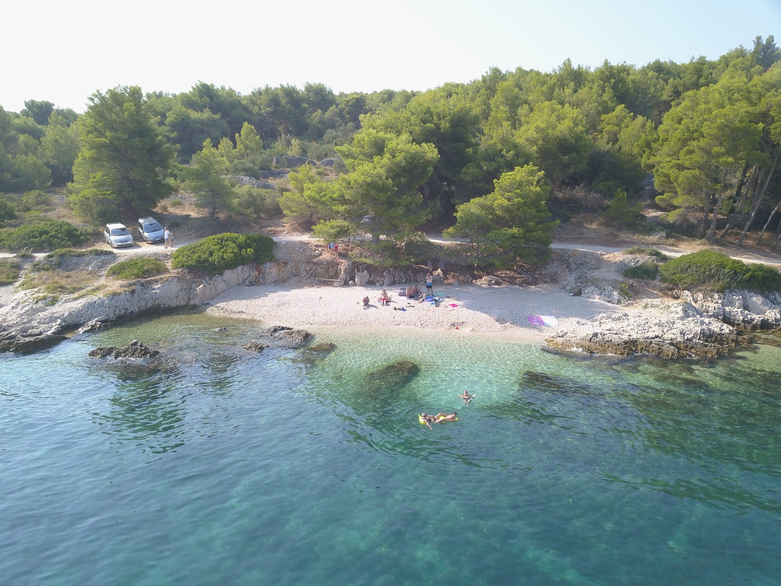 Photo of Glorija beach with turquoise pure water surface