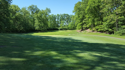 Golf Course «Chemung Hills Golf Club & Banquet Center», reviews and photos, 3125 Golf Club Rd, Howell, MI 48843, USA