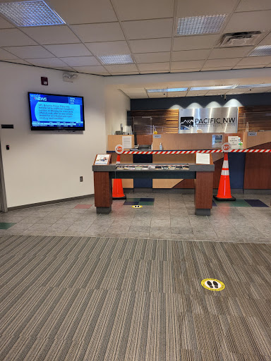 Credit Union «Pacific NW Federal Credit Union - PNWFCU Branch & ATM», reviews and photos