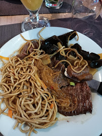 Nouilles sautées du Restaurant asiatique La Roche d'Or à La Roche-sur-Yon - n°2