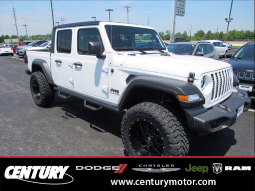 Car Dealer «Century Dodge Chrysler Jeep Ram», reviews and photos, 13500 Veterans Memorial Pkwy, Wentzville, MO 63385, USA