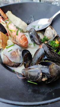 Produits de la mer du Restaurant français Restaurant Les Pieds dans l'Eau à La Flotte - n°2
