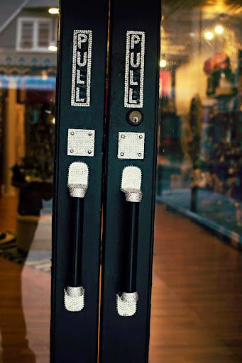 Boutique «Bombshell Bling and Beauty Boutique LLC», reviews and photos, 707 Frederick Rd, Catonsville, MD 21228, USA