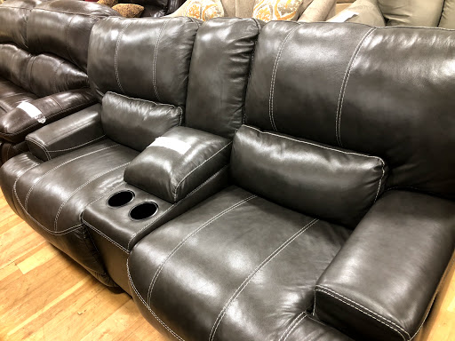 Furniture Store «Bargains and Buyouts», reviews and photos, 5150 Glencrossing Way, Cincinnati, OH 45238, USA