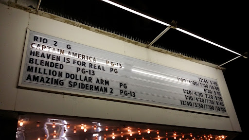 Movie Theater «Allen Park Digital Cinemas», reviews and photos, 6601 Allen Rd, Allen Park, MI 48101, USA