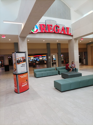 Shopping Mall «Ballston Common Mall», reviews and photos, 4238 Wilson Blvd, Arlington, VA 22203, USA